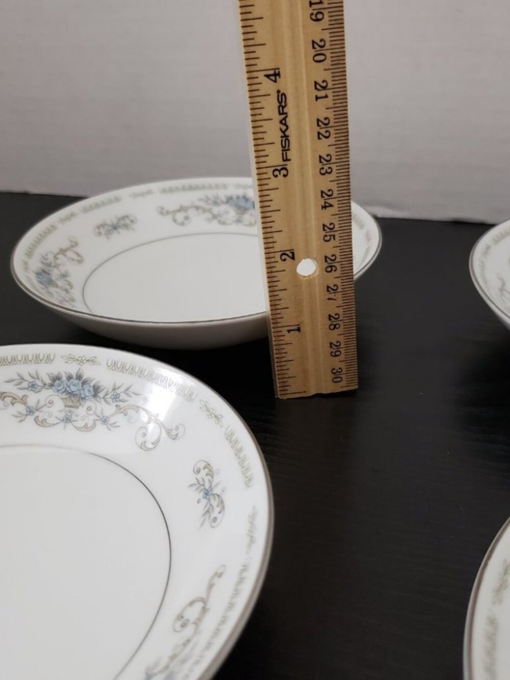 DIANE By Fine China Of Japan Fruit / Dessert (Sauce) Bowl 4pc